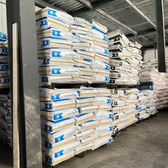 Polyethylene(PE)